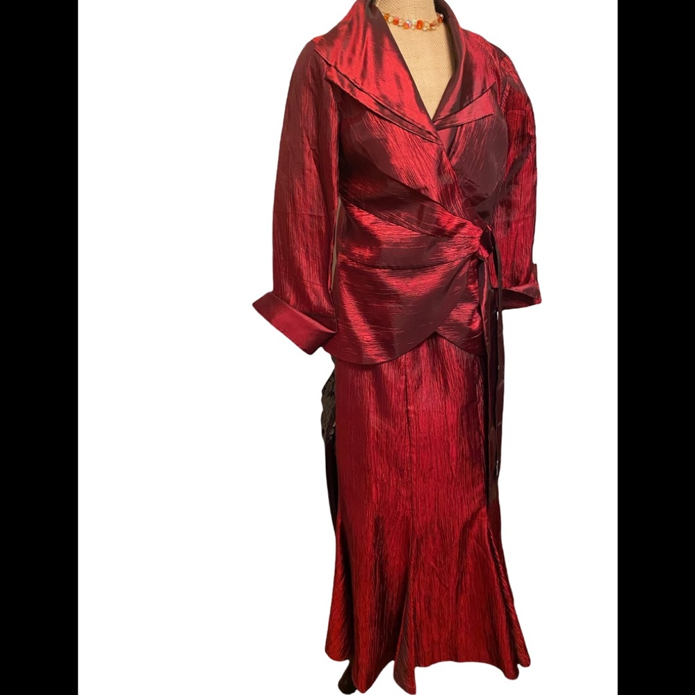 Rossi Roma 2-Piece Skirt Set